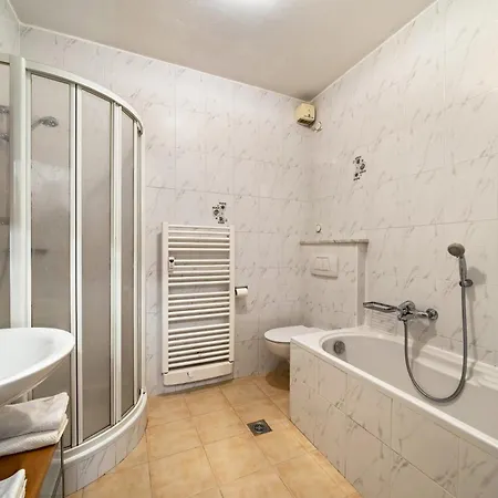 Franziskus Apartment Merano