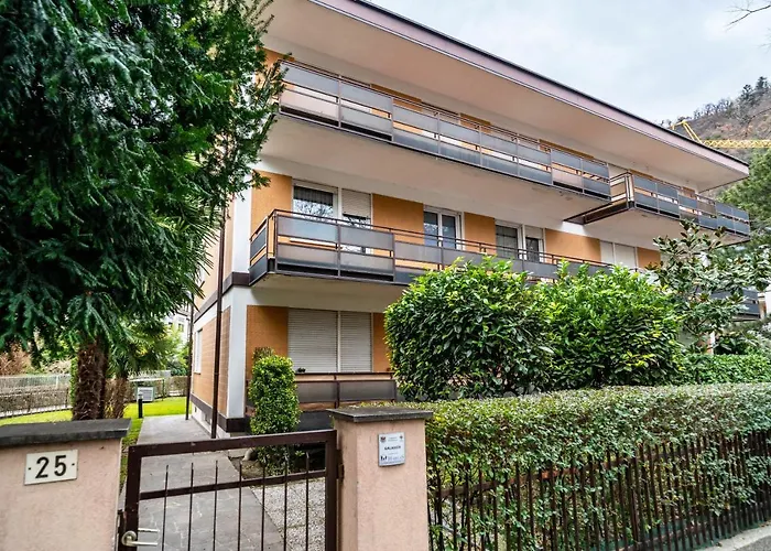 Franziskus Lägenhet Merano